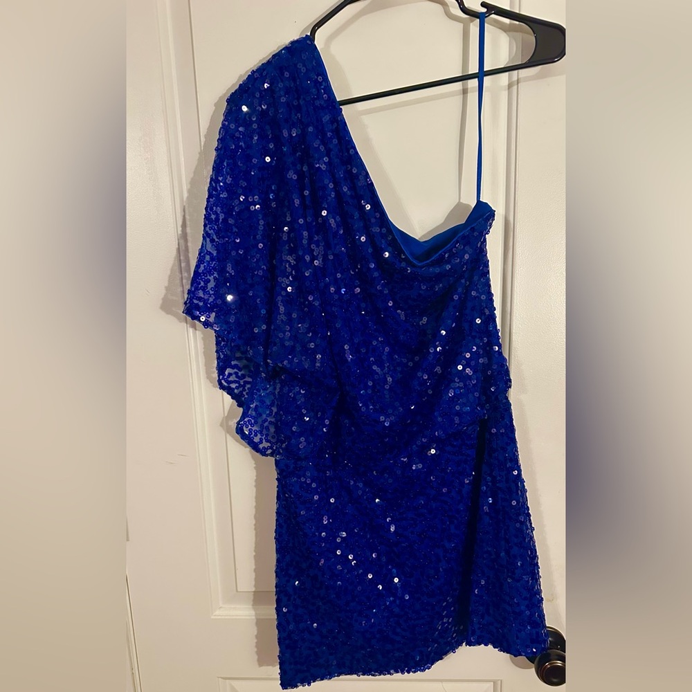 EUC Jessica Simpson Blue Sequin Size 10 one shoulder party dress
